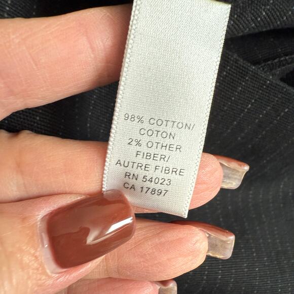 Women's Banana Republic Black Pinstripe Zip Pocket Mini Skirt Size 8 - Picture 4 of 9